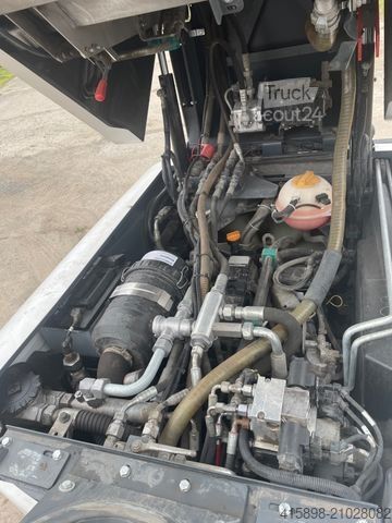 Veegmachine HAKO Hako Citymaster 1250 4x4 Kehrmaschine