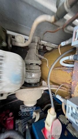 Remorque  MBN Dampferzeuger / Heißwasser / Frostschaden