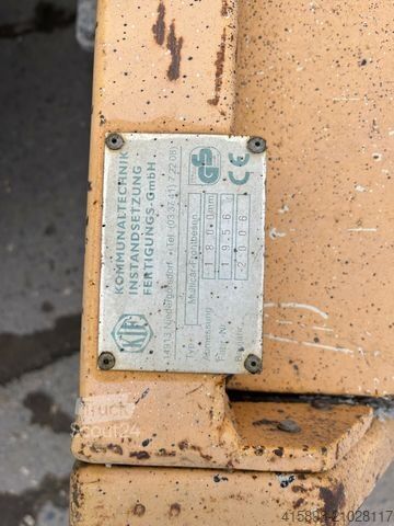 Fourgon personnalisé MULTICAR Multicar WEIRO Bitumspritze/ TEER Asphalt