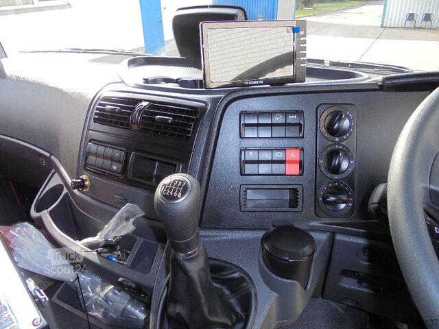 Balayeuse de voirie Mercedes-Benz Atego 1324 LKO 4x2 / Themis SHY7BD