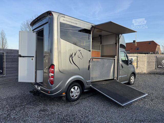 Paarden transport RENAULT MASTER PAARDENWAGEN | HORSETRUCK | ROELOFSEN | ...