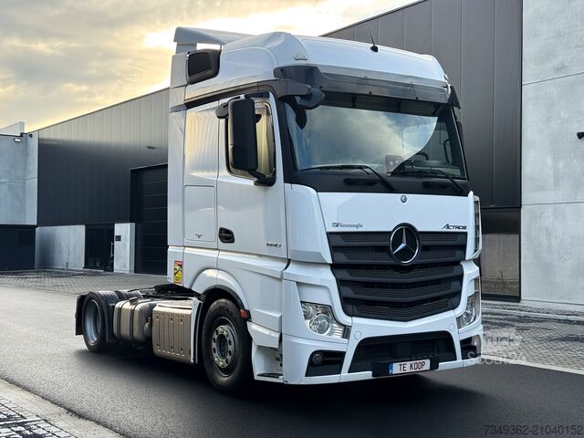 Tracteur standard / tracteur mega Mercedes-Benz Actros 1840