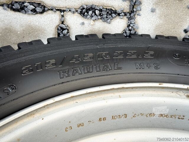 Tracteur standard / tracteur mega Mercedes-Benz Actros 1840