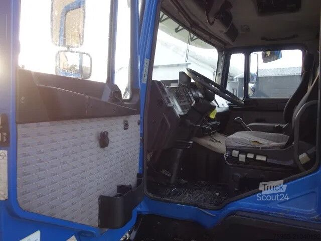 Suction vehicle MAN 18-272 MANUAL POMP 6 CIL VACUUM TOILET TRUCK,19...