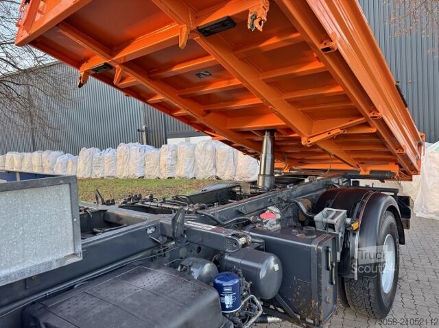 Sklápěcí vůz Mercedes-Benz Actros 2036 - 4x4 - 1. Hand - 200 TKm