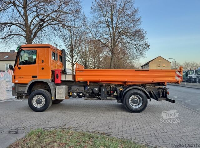Sklápěcí vůz Mercedes-Benz Actros 2036 - 4x4 - 1. Hand - 200 TKm