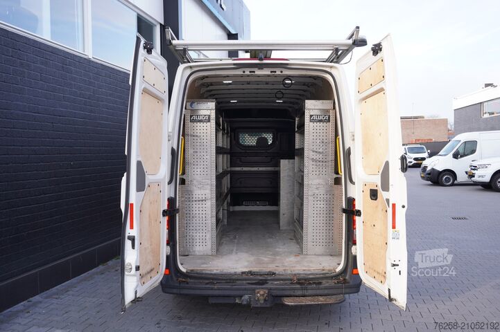 Fourgon tôlé Volkswagen Crafter 2.0 TDI 177PK L4H3 EURO 6 - Airco - Nav...