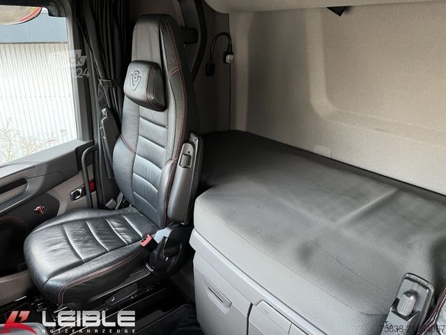 Trattore stradale standard SCANIA S 530 A4x2NB*2xTank*VollLuft*Leder*TOP*