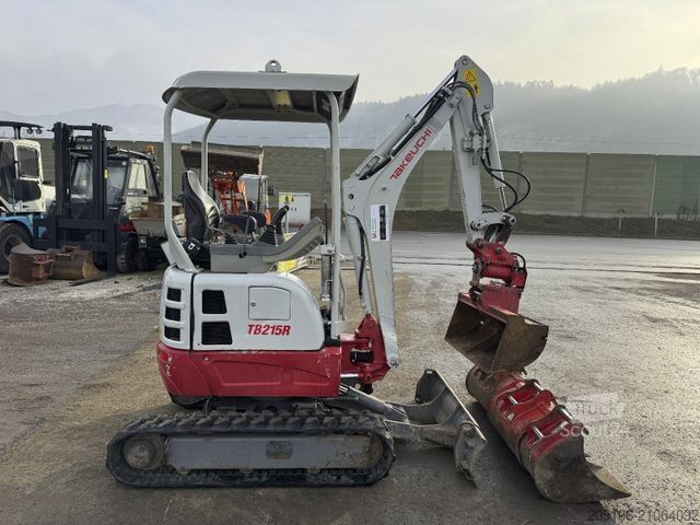 Miniescavatore TAKEUCHI TB 215R Powertilt 4xSchaufeln 1610 kg