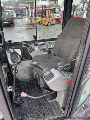 Miniescavatore BOBCAT E35 Powertilt 3xSchaufeln Klima