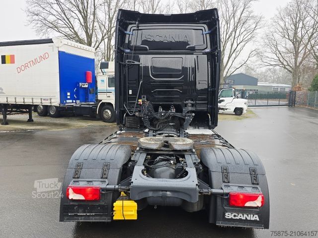 Volume tractor unit SCANIA R 450 Highline Lowliner *Vollspoiler *Standklima