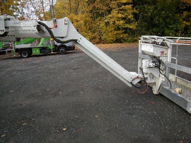 Piattaforma di lavoro  Arbeitsbühne Snorkelift TB-126JCU, AH 40,4 m