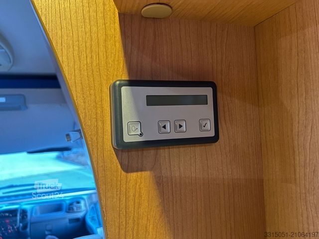 Kamper zintegrowany KNAUS Sun Liner 604 Markise+Solar+Sat TV