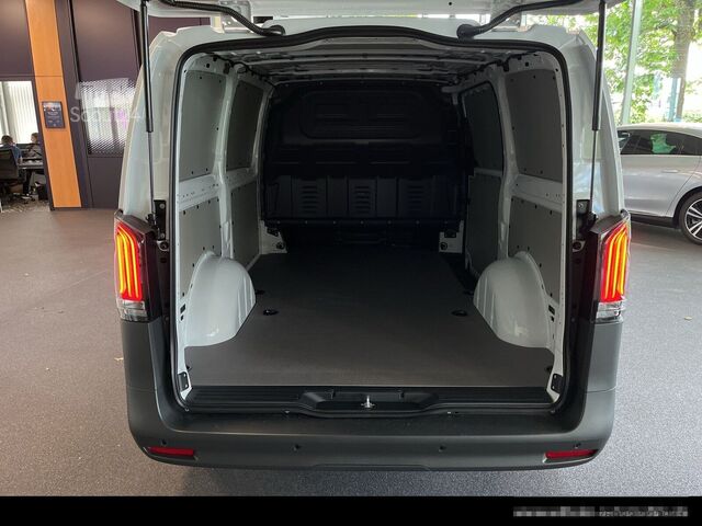 Панельний фургон MERCEDES-BENZ Vito 116 CDI Kasten Lang Multibeam/Navi/KameraBC