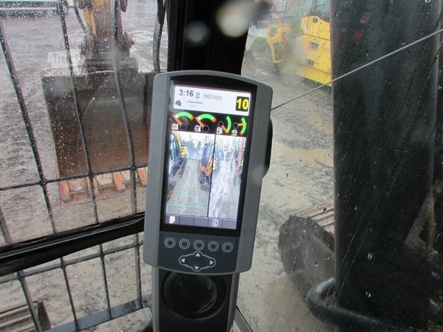 Excavatrice à chaînes CATERPILLAR 320 FL Kettenbagger 65.000 EUR