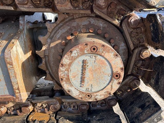 Excavatrice à chaînes LIEBHERR R 920 LC Kettenbagger 90.000 EUR