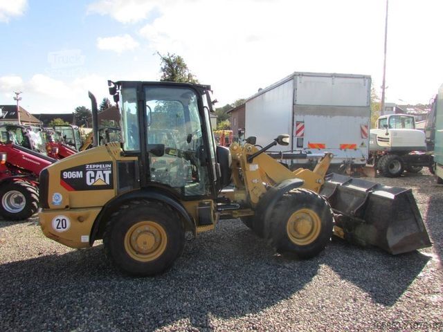 Încărcător pe roți CATERPILLAR 906 M Radlader 29.500 EUR