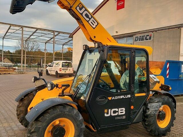 Teleszkópos rakodó JCB 525-60 Agri Plus