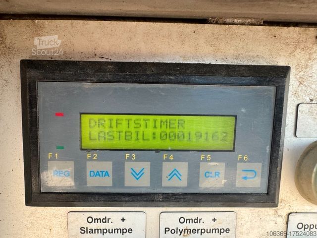 Vacuum tank truck MAN TGS 26.360 6x4H*4 Simon Moos KSA VacuDrain