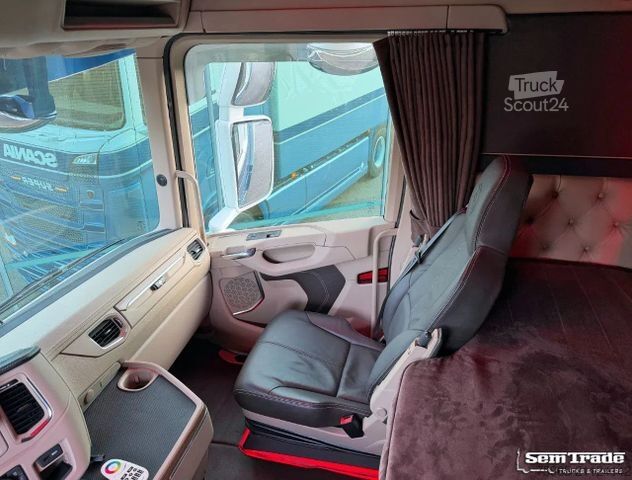 Koelwagen SCANIA S650 V8 NGS KING RETARDER FULL AIR FULL OPTIONS