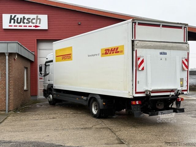 Camion caisson MERCEDES-BENZ 1227L Atego Koffer/Lbw. Hochdach