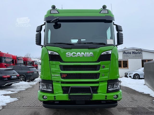 Kamyon şasisi SCANIA R 590 B6x4HB Fahrgestell/!NEU!/Retarder/VOLLLUFT