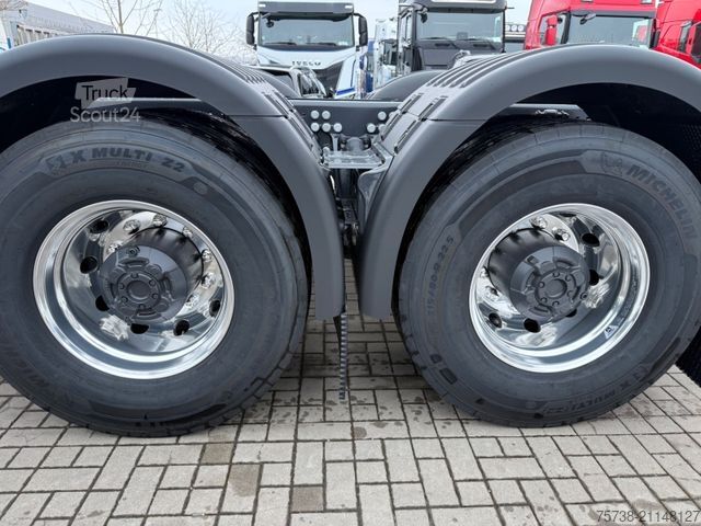 Kamyon şasisi SCANIA R 590 B6x4HB Fahrgestell/!NEU!/Retarder/VOLLLUFT