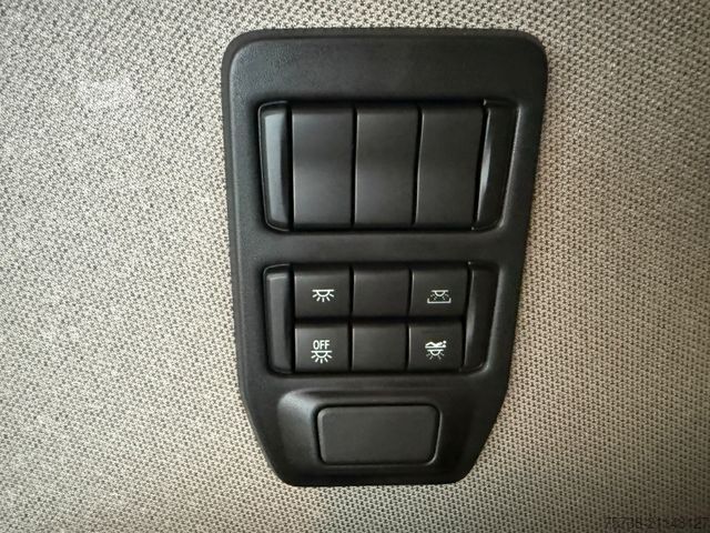 Kamyon şasisi SCANIA R 590 B6x4HB Fahrgestell/!NEU!/Retarder/VOLLLUFT