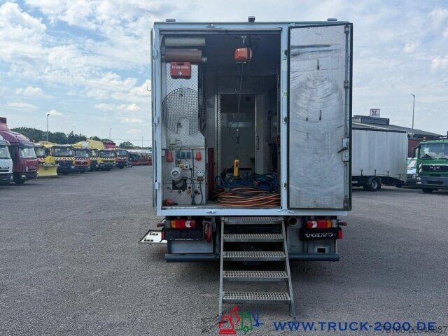 Vakuumtanktankvogn Volvo 240 Kanalasanierer Komperessor Generator Reline