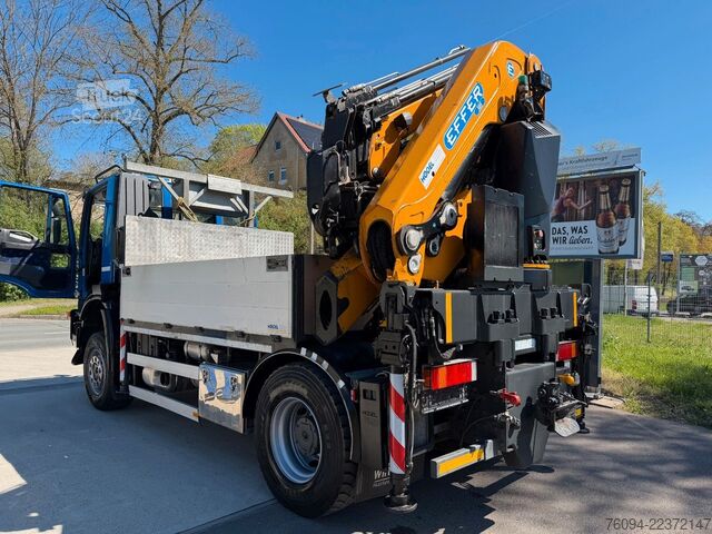 Avolava kuorma-auto IVECO Trakker 360 4x4 Pritsche Kran 27m AHK