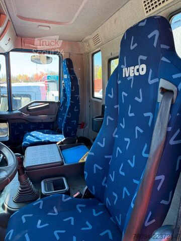 Avolava kuorma-auto IVECO Trakker 360 4x4 Pritsche Kran 27m AHK