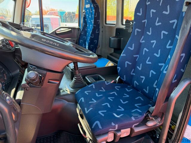 Avolava kuorma-auto IVECO Trakker 360 4x4 Pritsche Kran 27m AHK