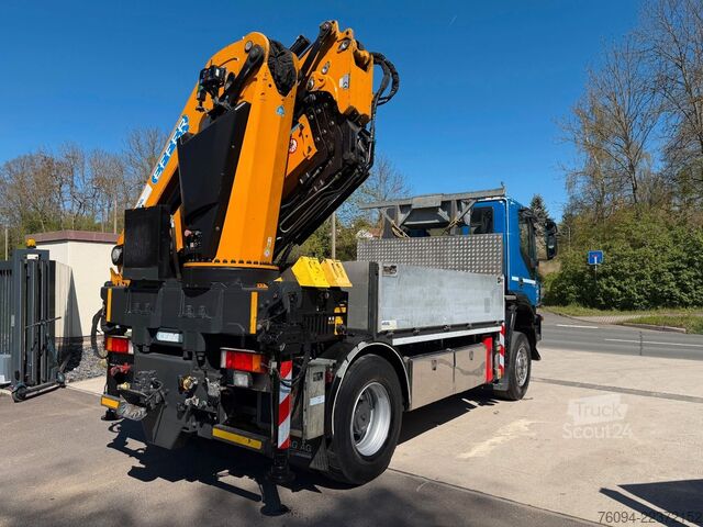 Żuraw samochodowy IVECO Trakker 360 4x4 Pritsche Kran 27m AHK