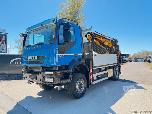 Żuraw samochodowy IVECO Trakker 360 4x4 Pritsche Kran 27m AHK