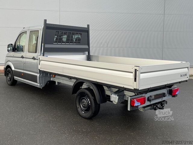 Fourgon pick-up MAN TGE 3.180 Pritsche DOKA LR 4x4 ACC LED DIFF-SPER