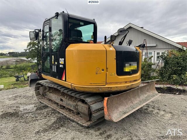 Grävmaskin med larvband Caterpillar 307E2