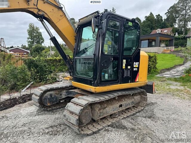 Grävmaskin med larvband Caterpillar 307E2