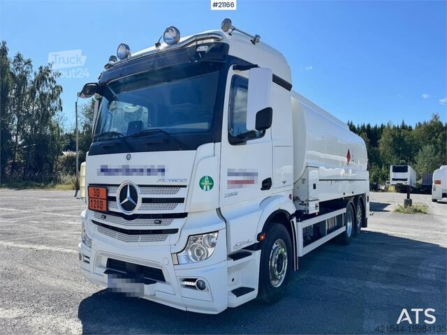 Δεξαμενόπλοιο Mercedes-Benz Actros 2553 Tank truck w/ vm tarm trailer.