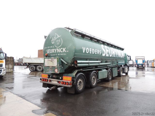 Semi-remorque  51 m³ Lambrecht Silo Futter/Feed