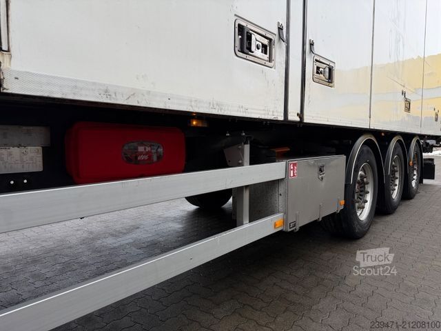 Kühlauflieger Närko Sideloader Kühl Carrier Vector 1850