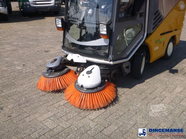 Măturătoare Applied sweeper Green machine 636