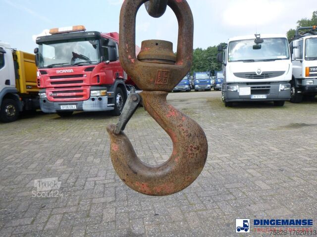 Dépanneuse Volvo FM12 420 8x2 RHD + PM 40SP