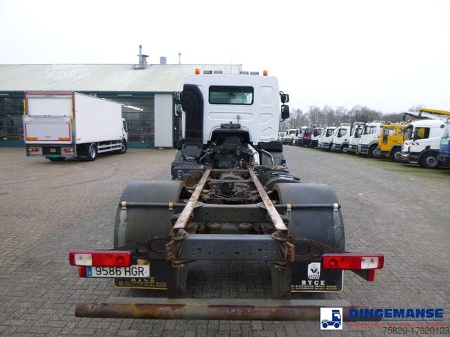 Chassis cabine Renault Kerax 380 DXI 4x4 Euro 5 chassis + PTO