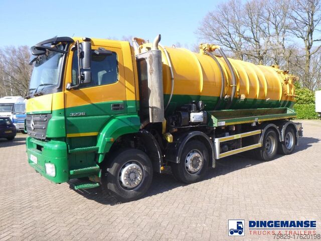 Kolkenzuiger Mercedes Axor 3236 8x4 RHD vacuum tank