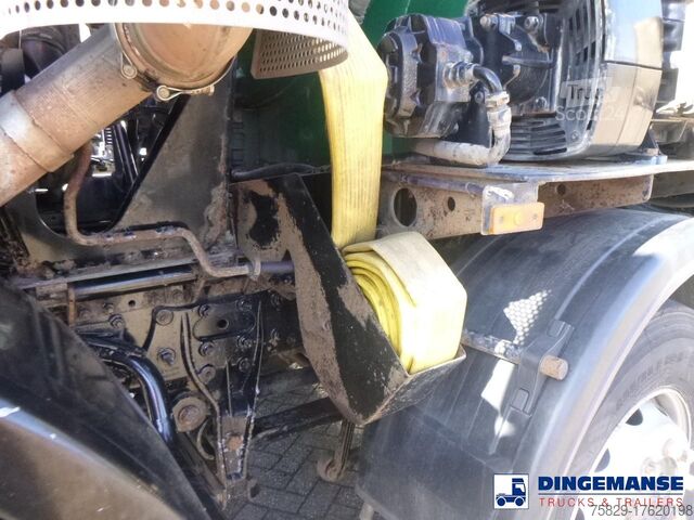 Kolkenzuiger Mercedes Axor 3236 8x4 RHD vacuum tank