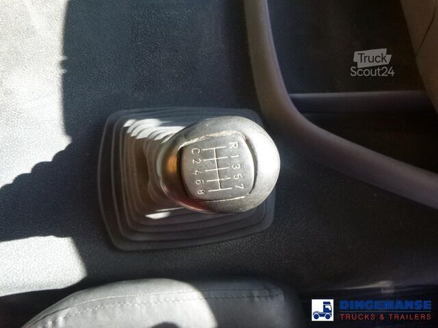 Pojazd ssący Mercedes-Benz Axor 3236 8x4 RHD vacuum tank