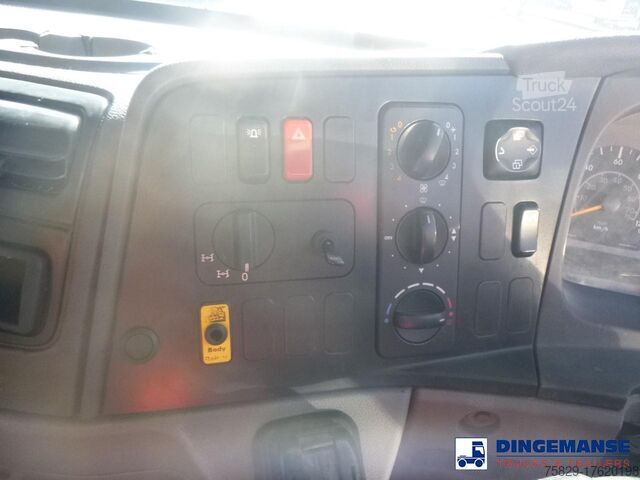 Pojazd ssący Mercedes-Benz Axor 3236 8x4 RHD vacuum tank