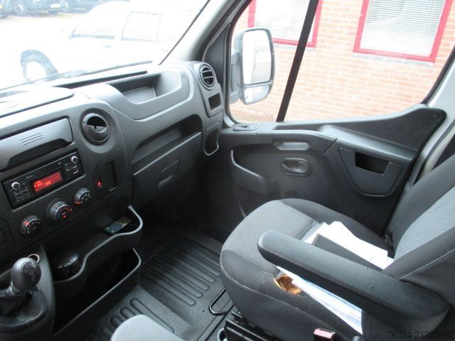 Box van RENAULT Master 2.3DCI Klima Ladebord Netto ¤6950,=