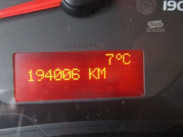 Box van RENAULT Master 2.3DCI Klima Ladebord Netto ¤6950,=