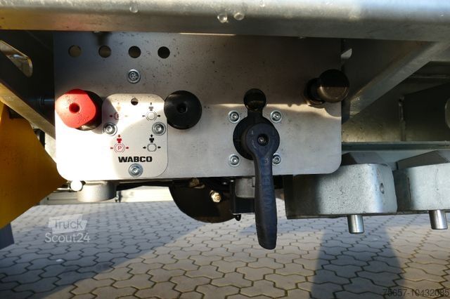 Lavtloader trailer MÜLLER-MITTELTAL 18 t. Kombi Abroller Absetzer Tieflader, Luft